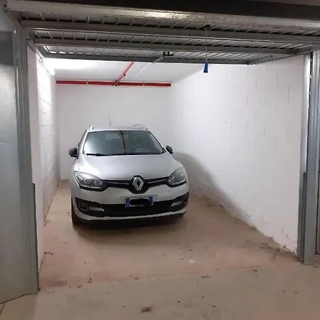 Alexia A Pochi Passi Dal Mare Confort Con Box Auto Διαμέρισμα *
