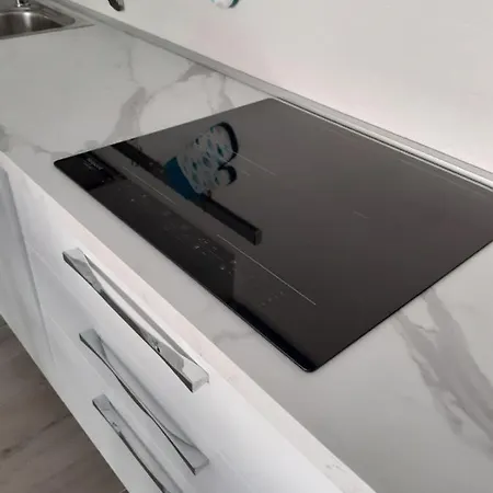 Alexia A Pochi Passi Dal Mare Confort Con Box Auto Διαμέρισμα